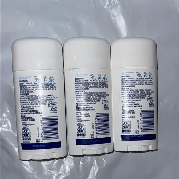 Secret Whole Body Deodorant Sticks Sensitive Unscented Deodorant Aluminum Free - Picture 2 of 2